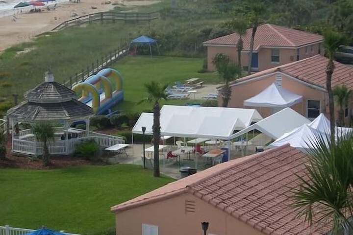 Coral Sands Inn