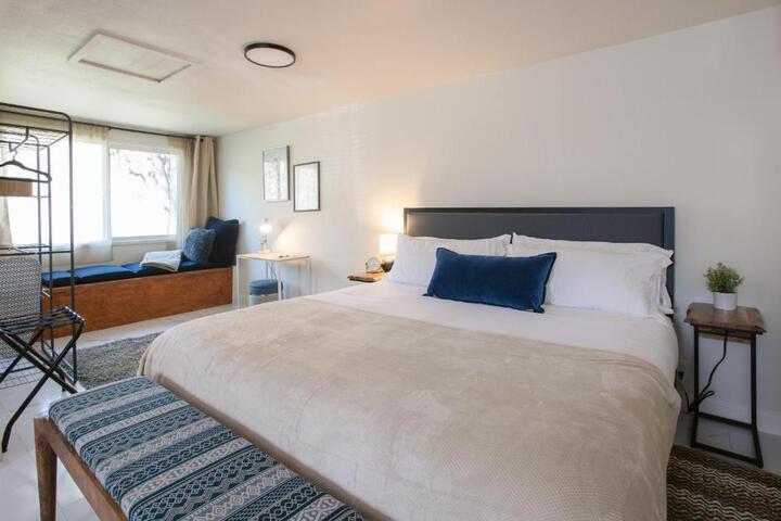 Waterfront River Apartments