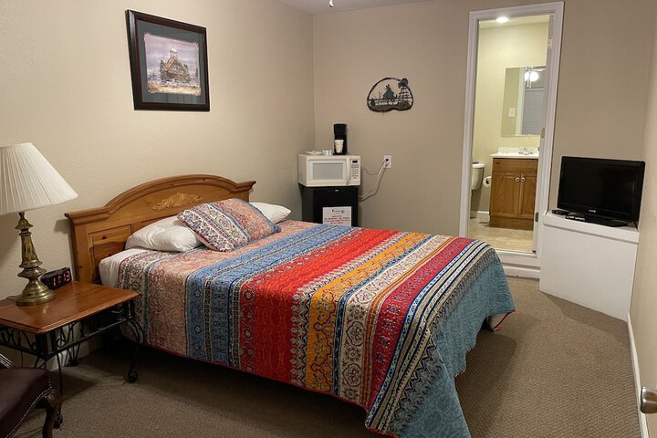Room 9 of 62