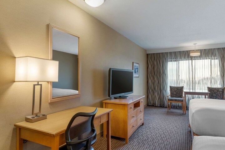 Room 46 of 76