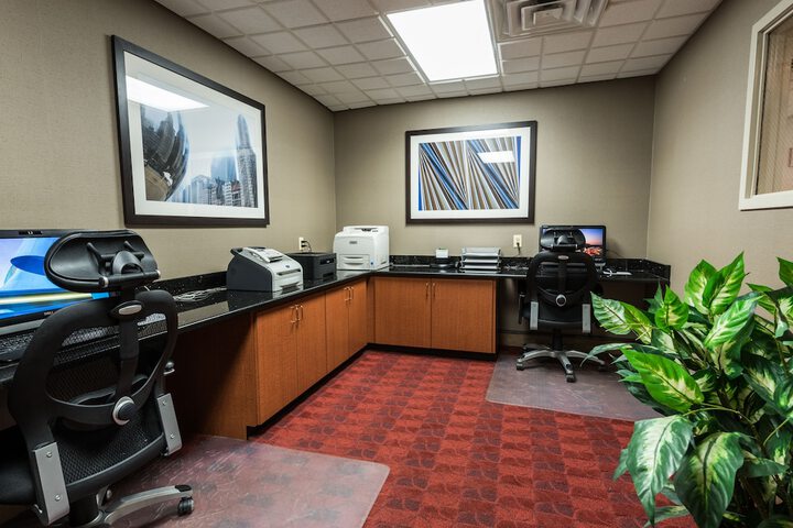 Business Center 66 of 66