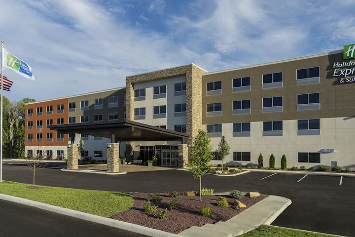 Holiday Inn Express & Suites Medina by IHG