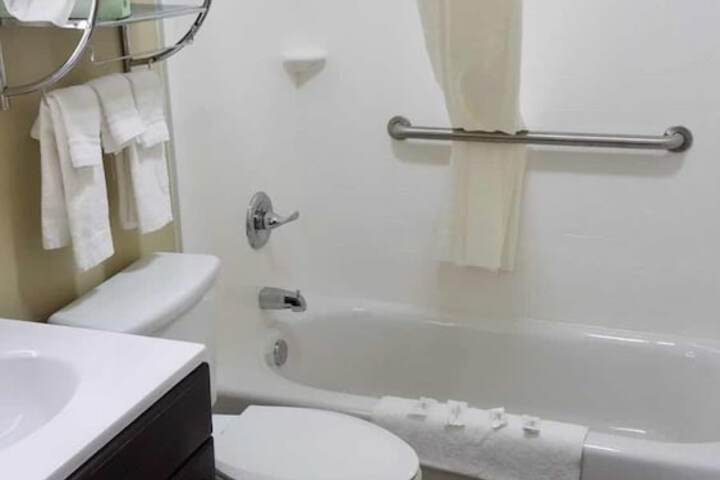 Room 15 of 20