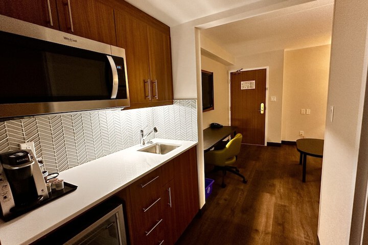 Room 22 of 58