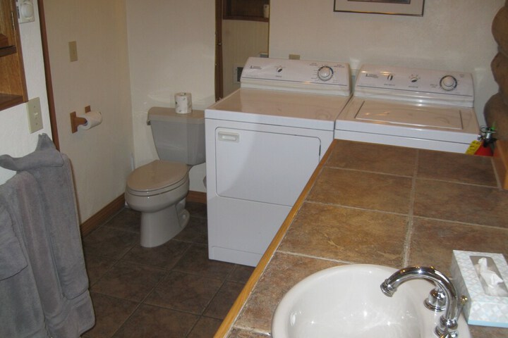 Rye Creek Lodge