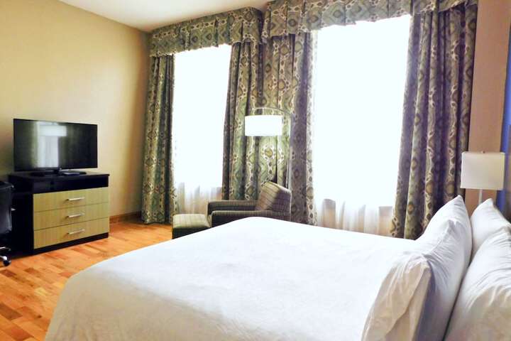 Room 16 of 57