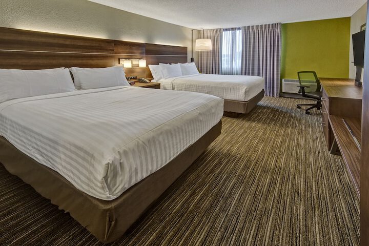 Room 16 of 29