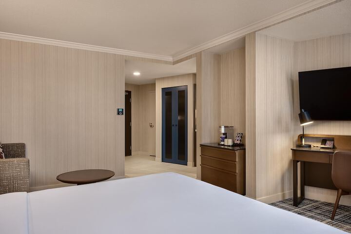 DoubleTree by Hilton North Vancouver