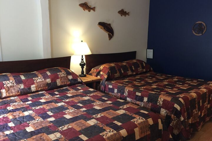 Alexanders Lodge
