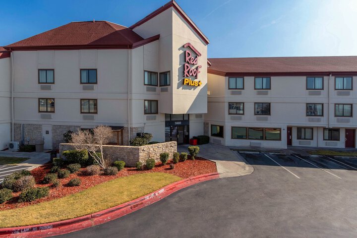 Hotel 6 of 34