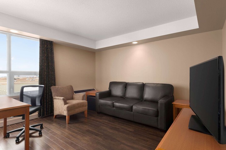 Royal Hotel Edmonton Airport Trademark Collection by Wyndham