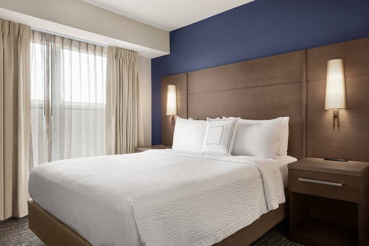 Room 21 of 29