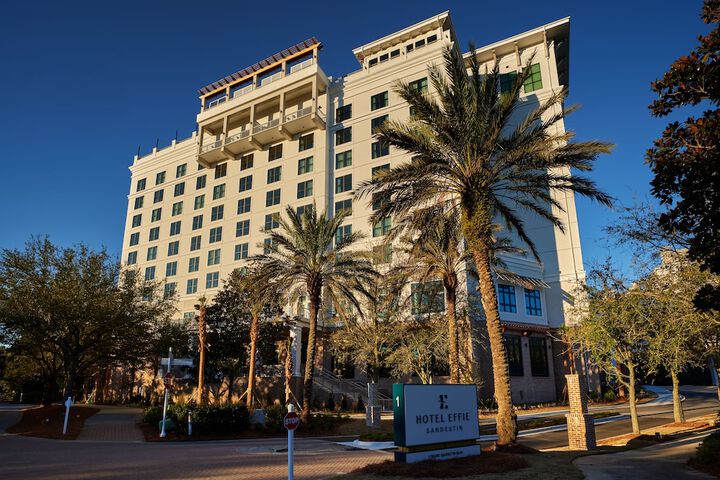 Hotel Effie Sandestin Autograph Collection
