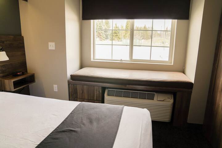 Hotel Ruby Ponderay / Sandpoint