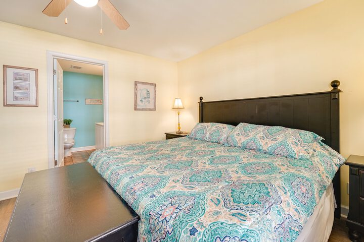Oak Island Vacation Rental 1 Block to Beach!