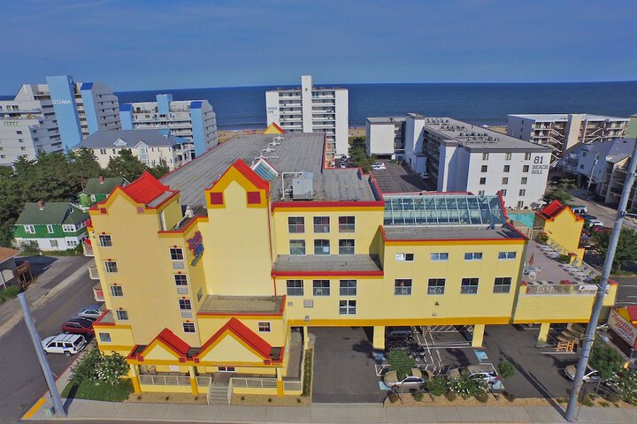 Hotel 5 of 35