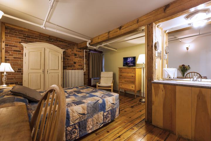 Room 19 of 62