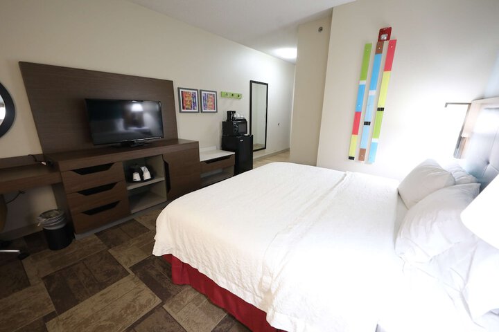 Room 63 of 93