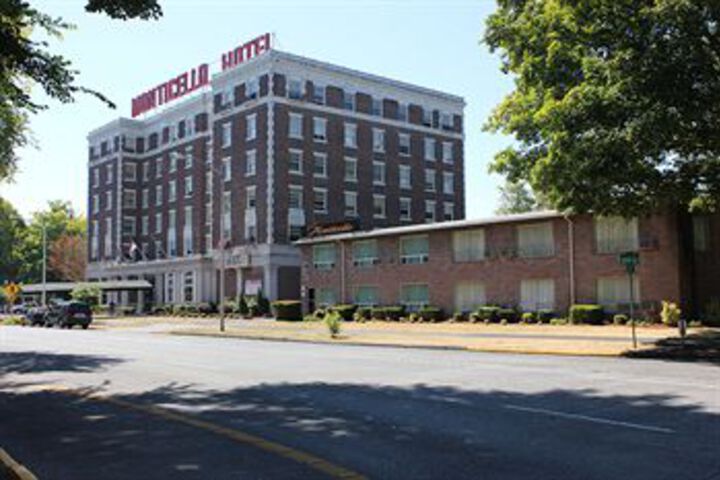 The Monticello Hotel