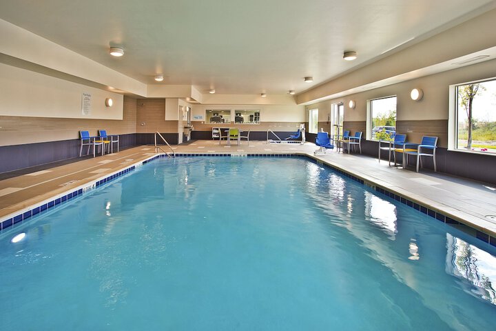 Pool 4 of 42