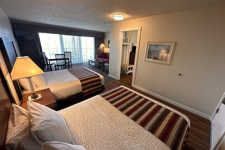 Room 122 of 181