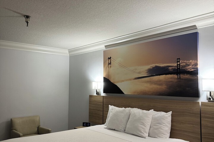 Days Inn by Wyndham Near City of Hope