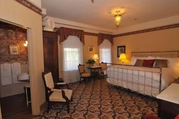 Atlantic Hotel