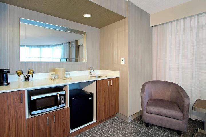 Courtyard by Marriott Oakland Downtown