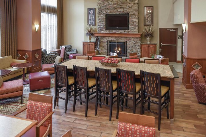Hampton Inn & Suites Youngstown-Canfield