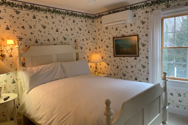 Room 14 of 113