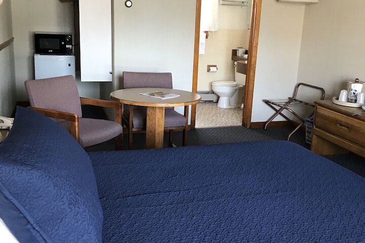 Room 35 of 44