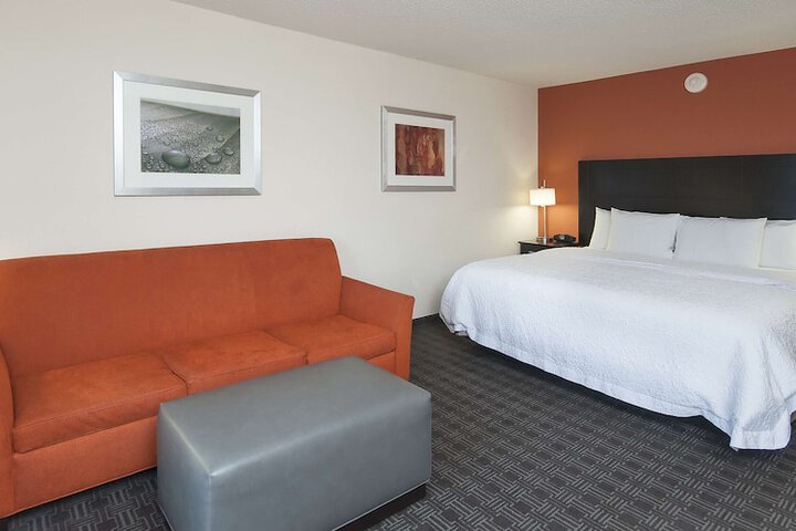 Hampton Inn & Suites Seneca-Clemson Area
