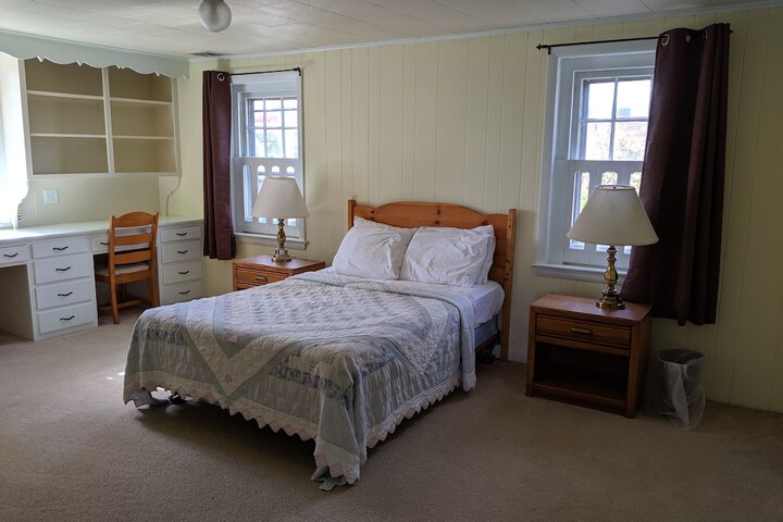 Room 34 of 44