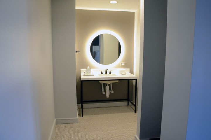 Room 18 of 35