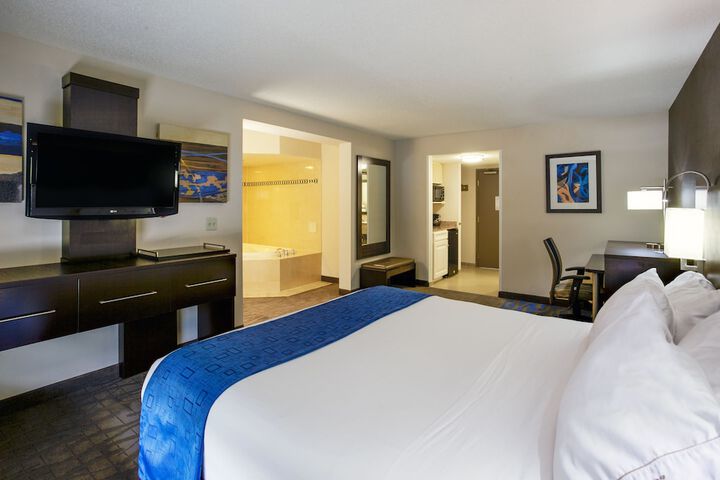 Room 20 of 39