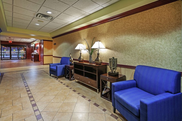 Hampton Inn & Suites Tulsa North / Owasso