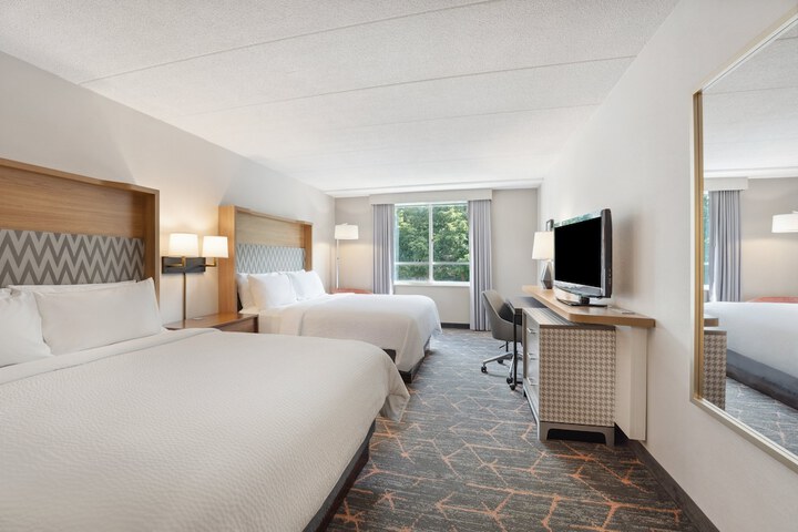 Room 14 of 40