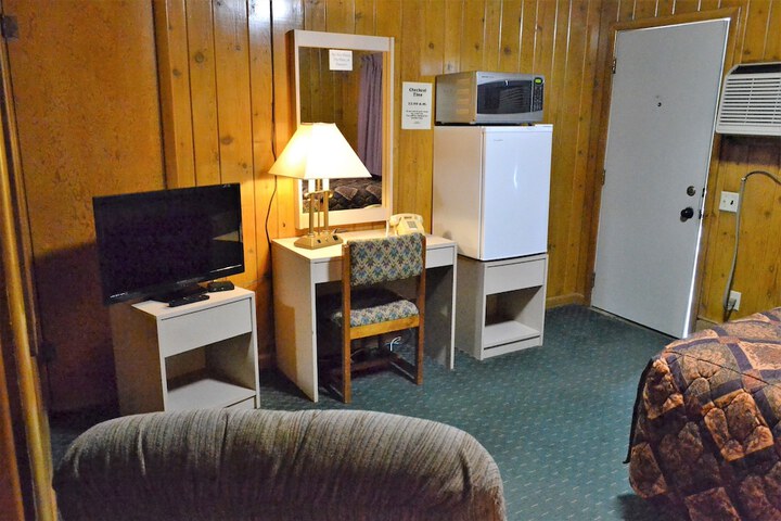 Room 54 of 81