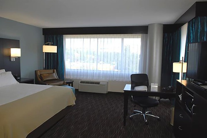 Room 75 of 99