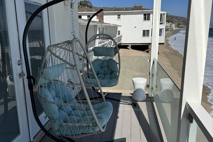 Malibu Beach Paradise Apartments