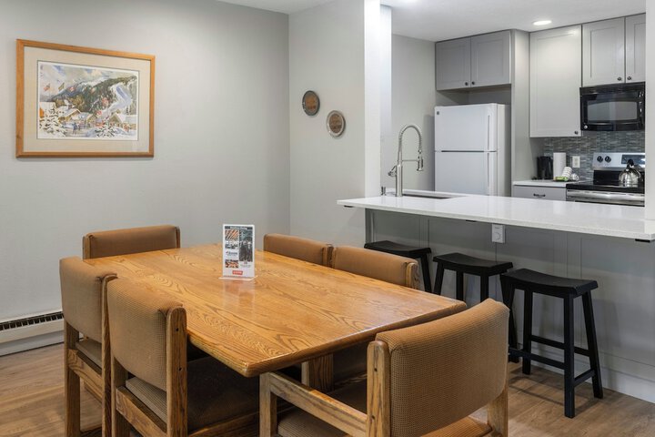 Evergreen Condominiums by Vail Resorts