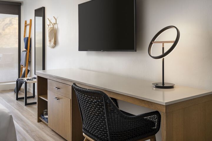 Room 61 of 114