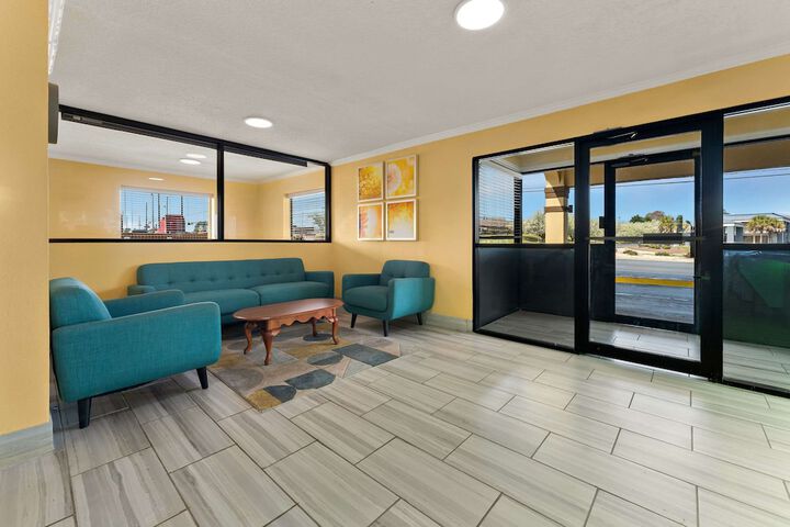 Quality Inn & Suites Dublin