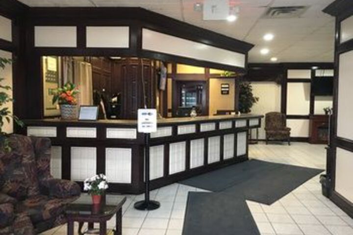 Travelodge by Wyndham Conference Centre & Suites Whitecourt