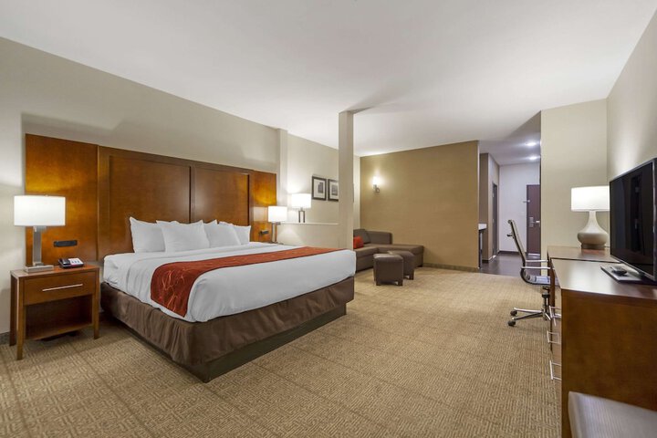 Room 18 of 40