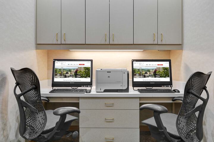 Business Center 55 of 56