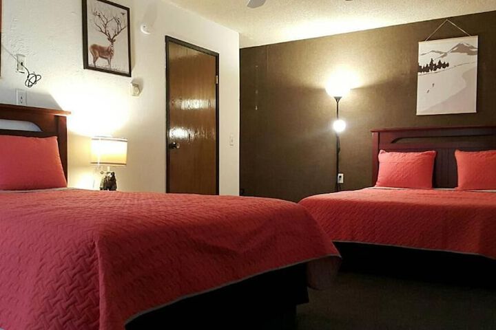 Room 33 of 35