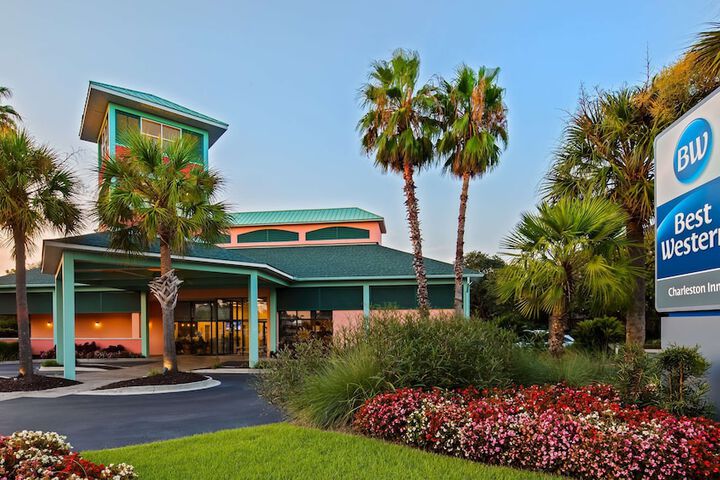 Hotel 2 of 30