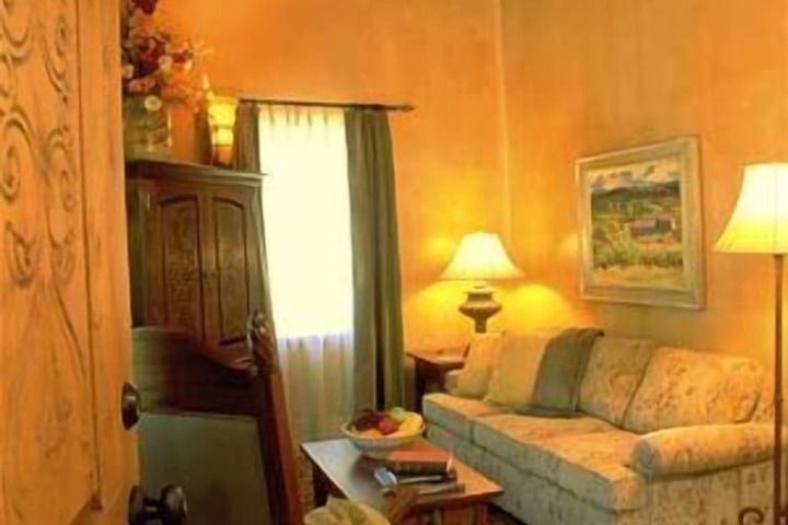 Room 16 of 31