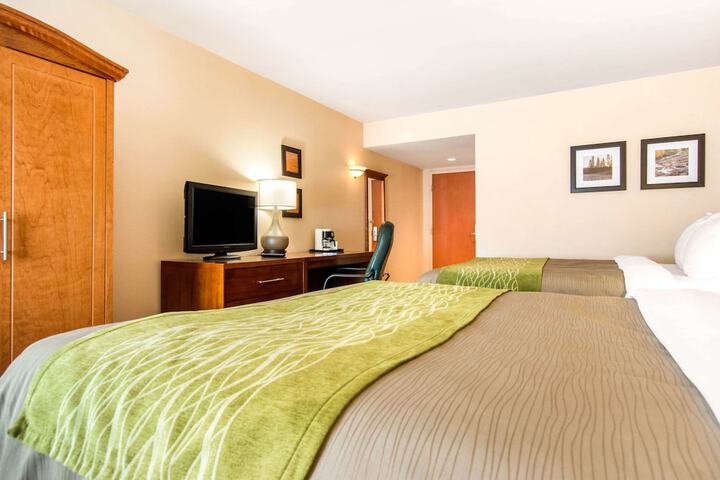 Room 17 of 40